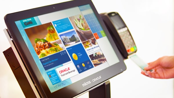 Complazca a los clientes y al personal