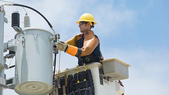 Run field service teams at peak productivity